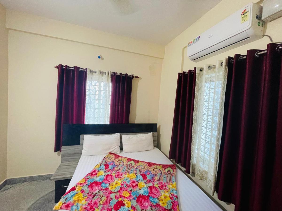 Crown Residency Mysore Exterior foto
